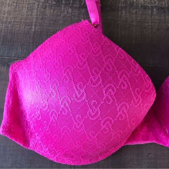 Very Sexy Icon by Victoria's Secret Push-Up Demi Bra - Picture 3 of 9